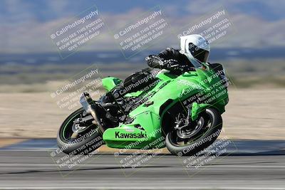 media/Jan-15-2026-Racers Edge (Thu) [[dfebeb70ab]]/3-B Group/Session 1 Turn 8/